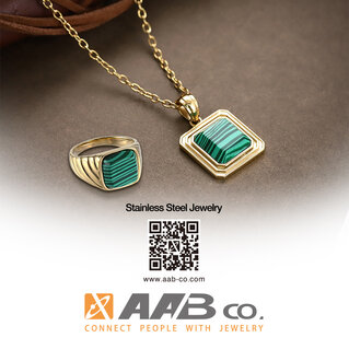 Set di gioielli in malachite