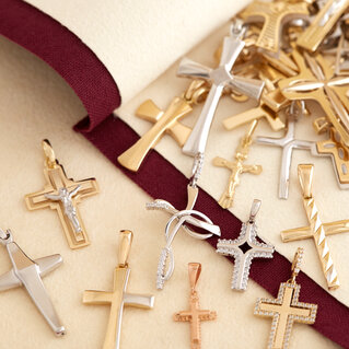 14kt Religious Jewelry