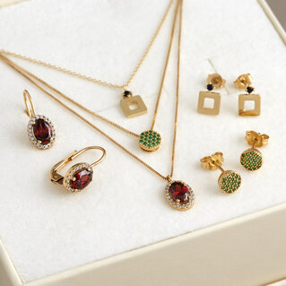 14kt gold Sets