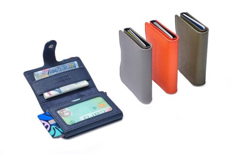 ACCESSORI IN PELLE PER GLI UOMINI