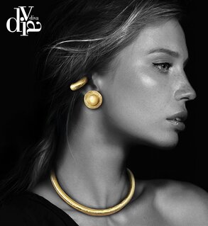Earrings, Marte,