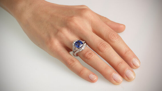 Anello zaffiro